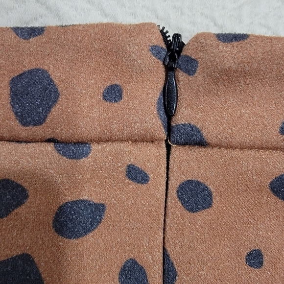 A Father's Love Animal Print Mini skirt Leopard Cheetah Faux Suede Size Medium - Picture 9 of 14